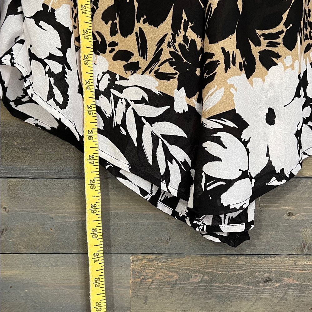 New Ruby Rd Floral Tunic Top Size Large - Picture 8 of 9